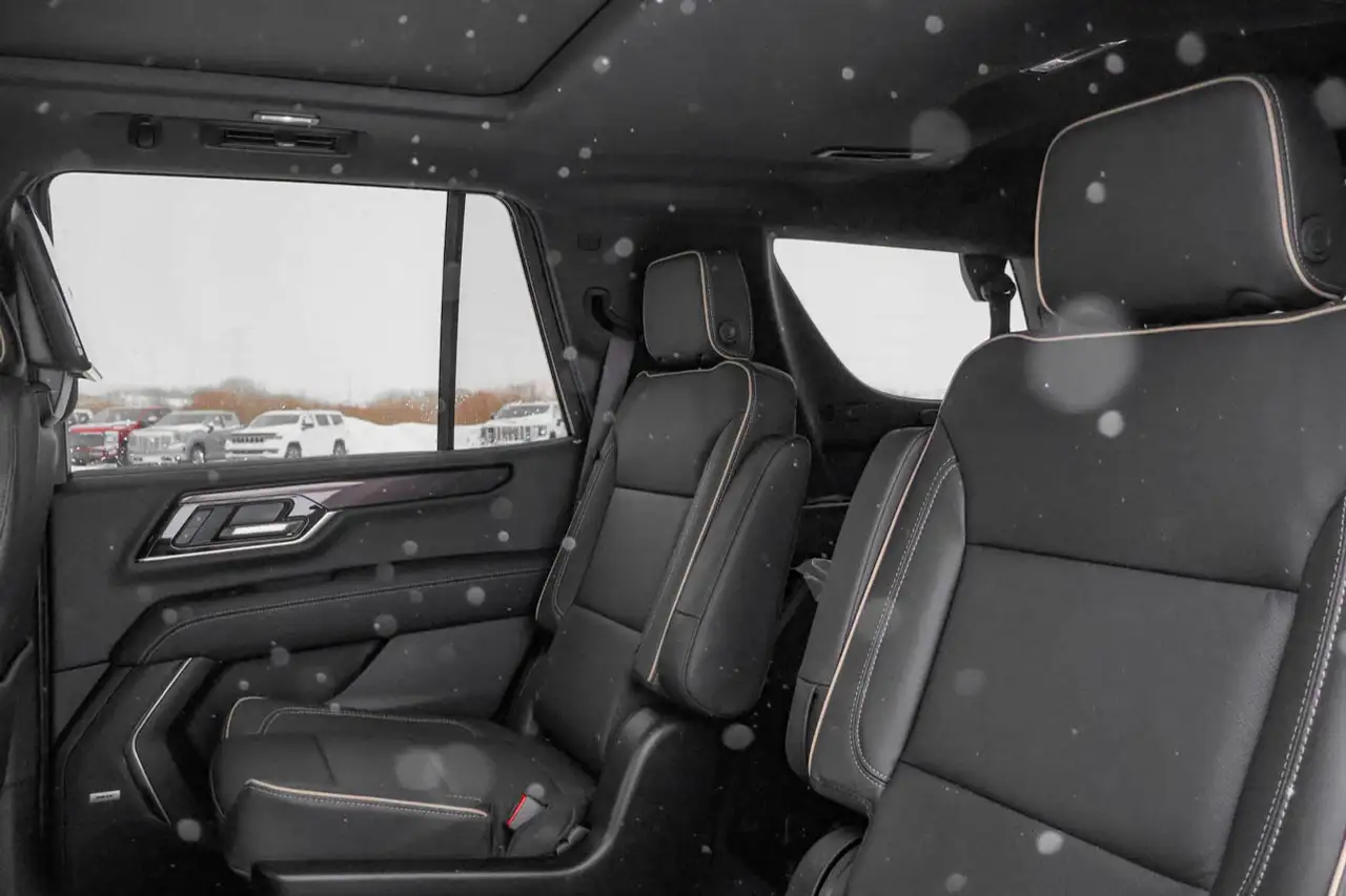 GMC Yukon снимка GMC Yukon
