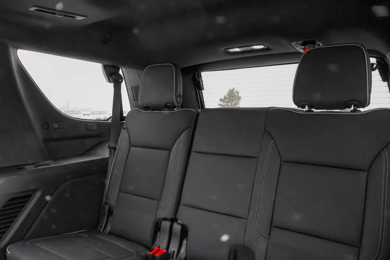 GMC Yukon снимка GMC Yukon