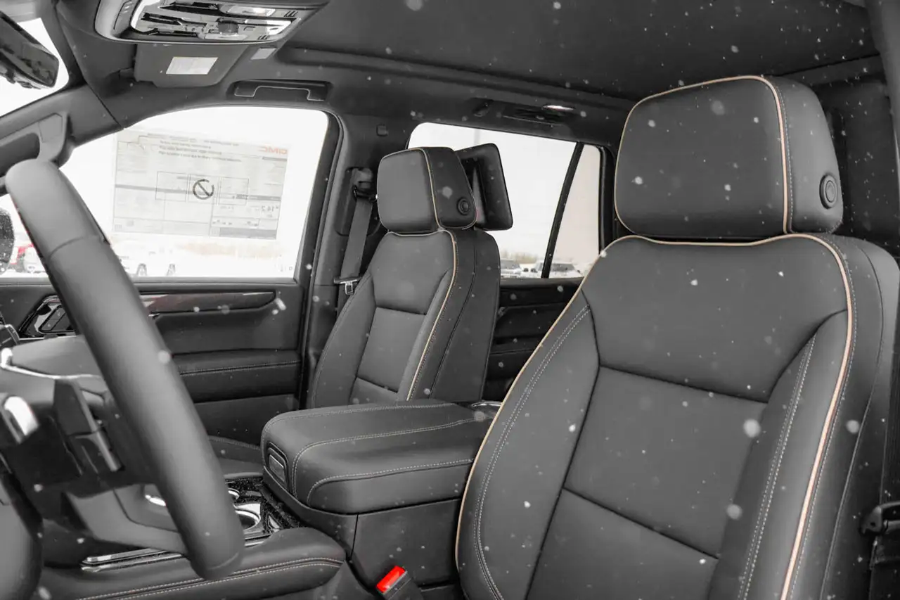 GMC Yukon снимка GMC Yukon
