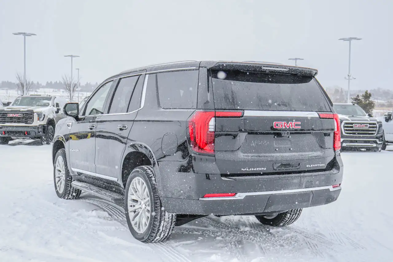 GMC Yukon снимка GMC Yukon