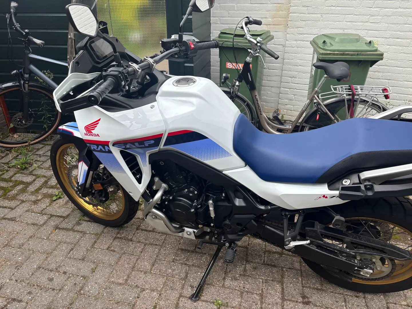 Honda XL 750 Transalp inc top en zijkoffers Wit - 2