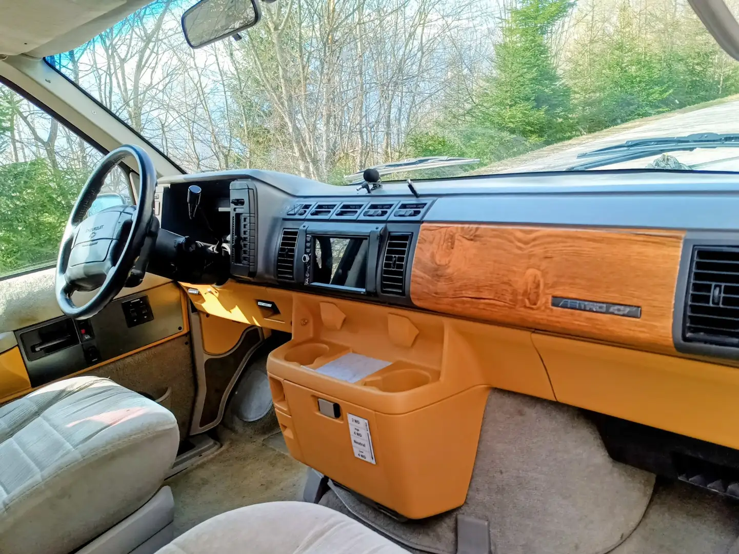 Chevrolet Astro LT mit Hochdach - 2