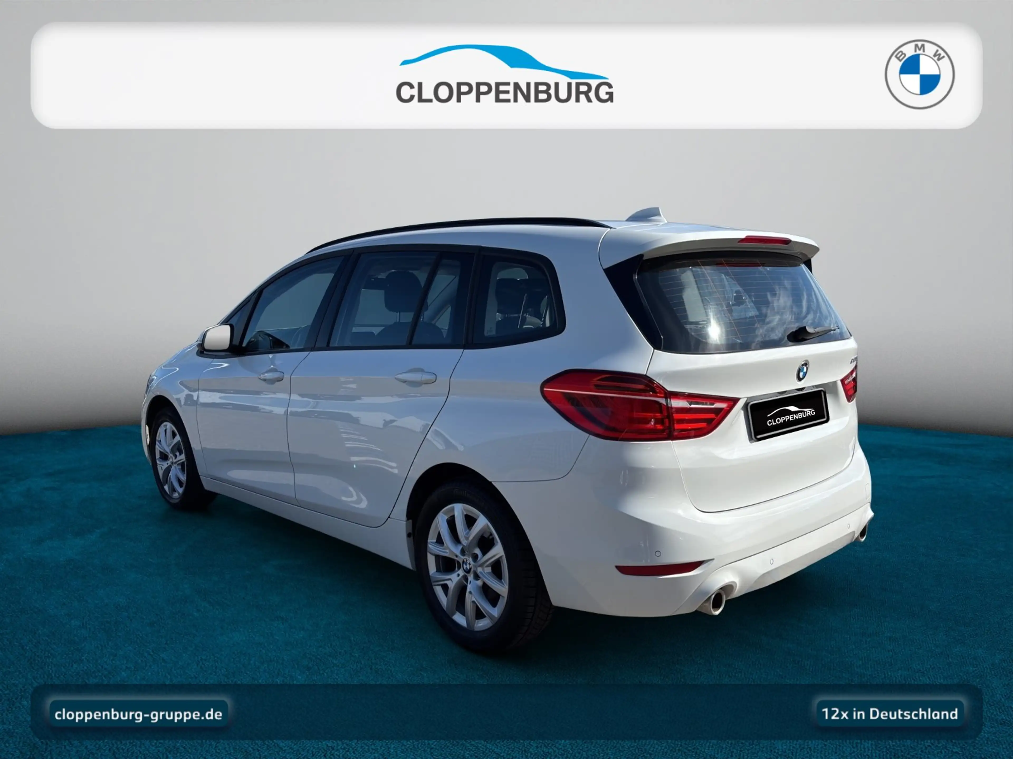BMW 220 i — photo 3