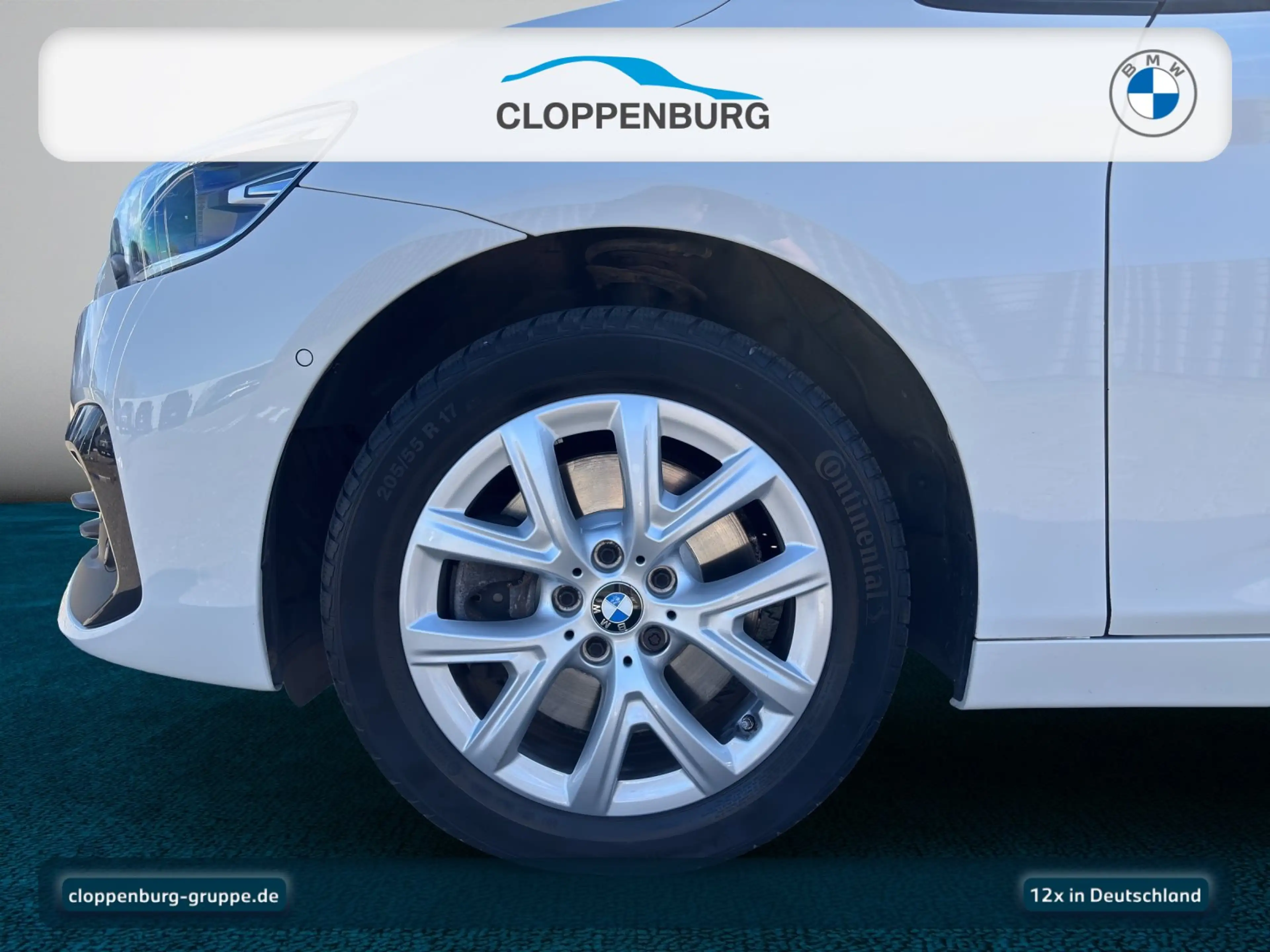 BMW 220 i — photo 10