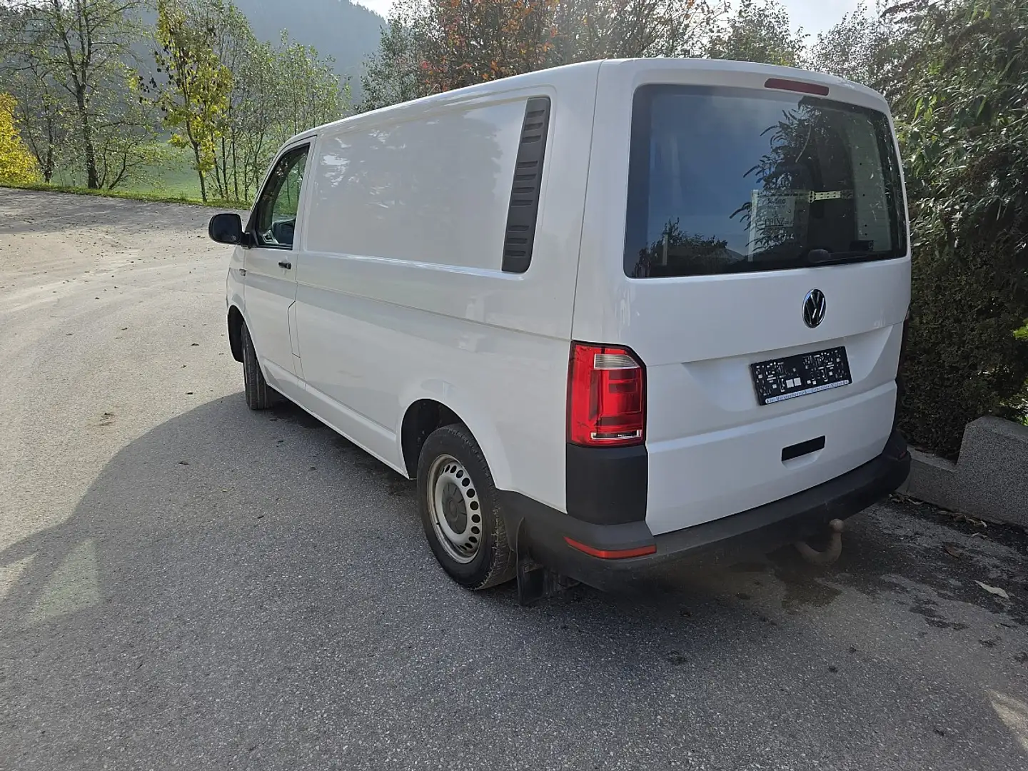 Volkswagen T6 Transporter T6 Kastenwagen 2,0 TDI 4Motion BMT Weiß - 2