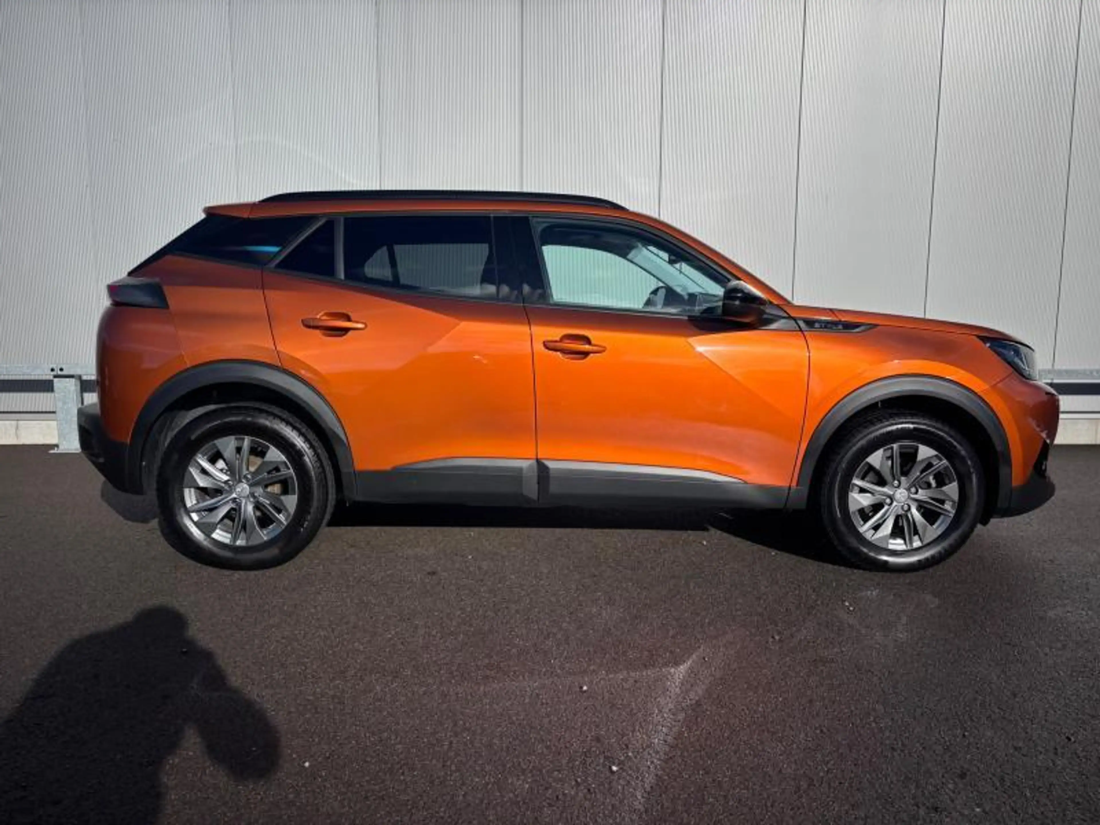 Peugeot 2008 Style 1.2 TURBO 100 — photo 6