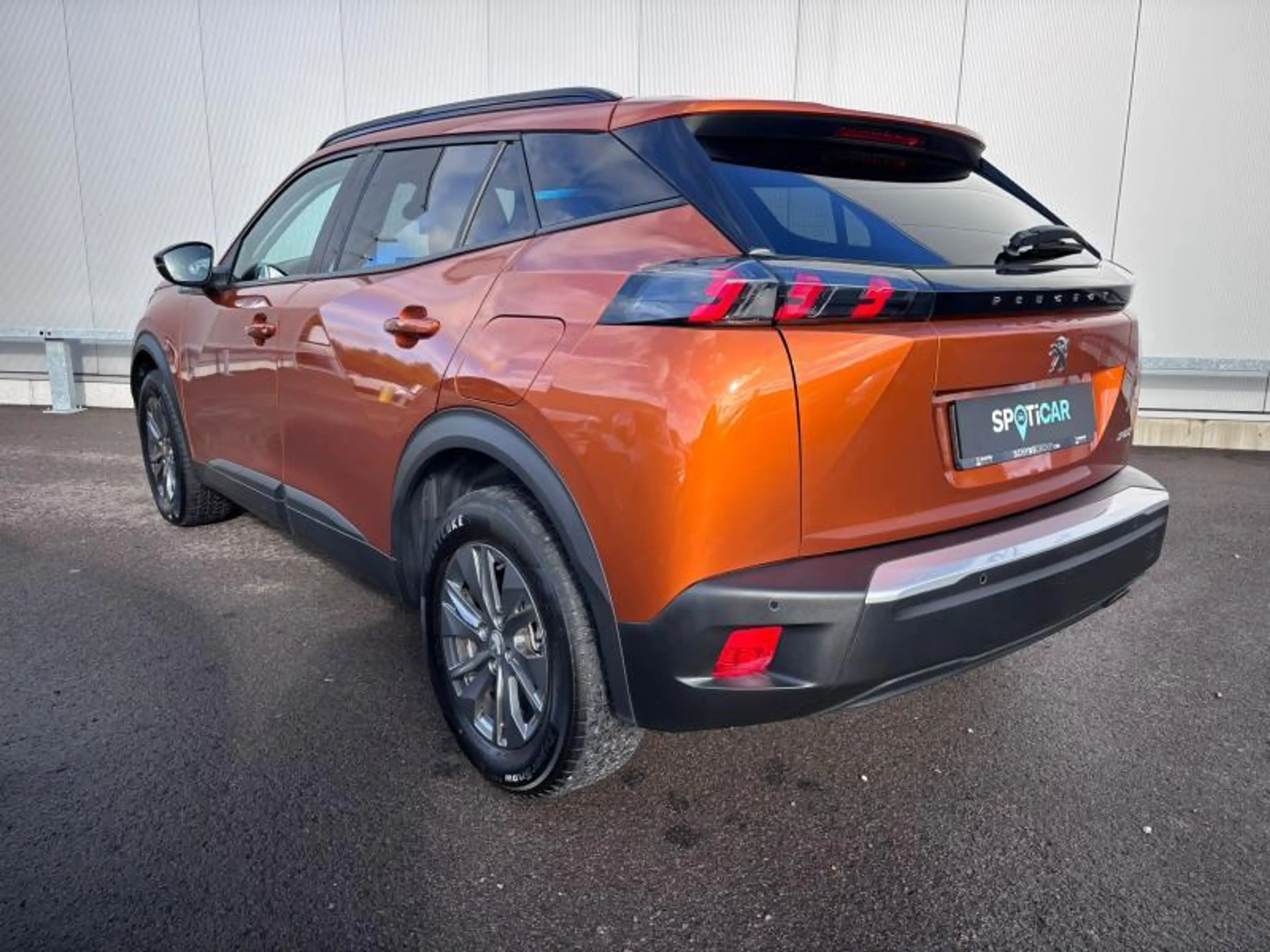 Peugeot 2008 Style 1.2 TURBO 100 — photo 7