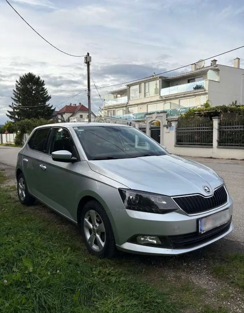 Skoda Fabia Joy 1,2 TSI Limousine - 1