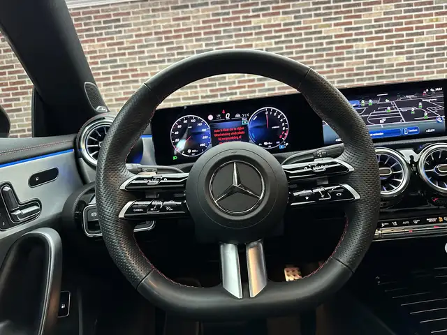 Mercedes-Benz Cla view 12