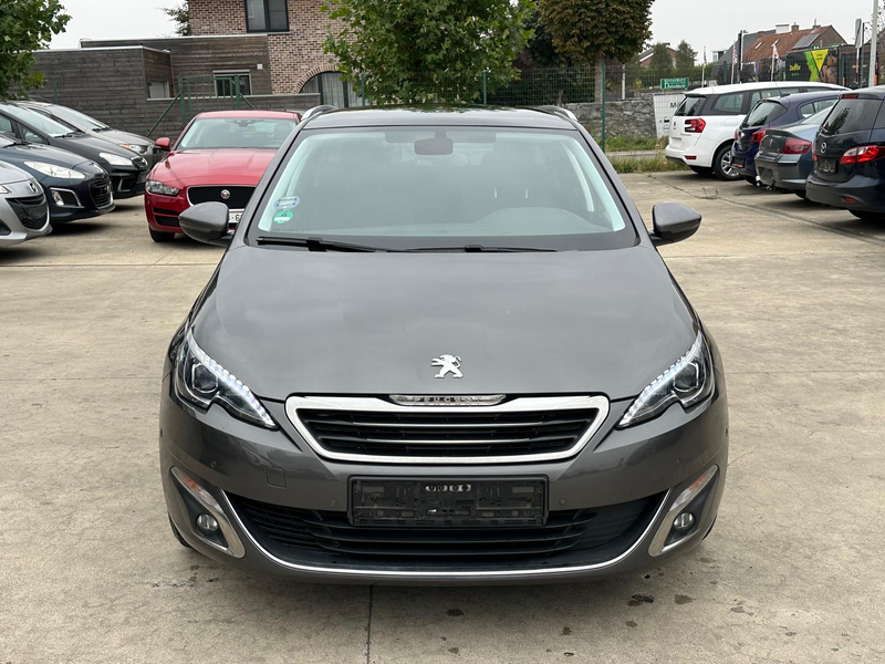 Peugeot 308 308 SW 2.0 BlueHDi GT Line — photo 3