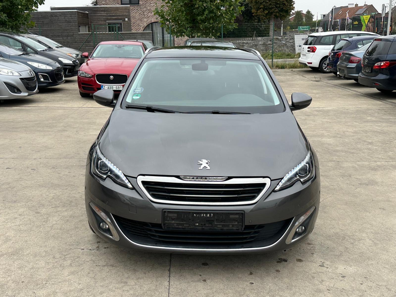 Peugeot 308 308 SW 2.0 BlueHDi GT Line — photo 8