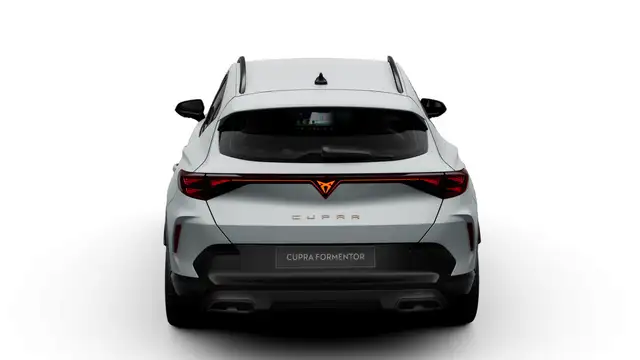 Cupra Formentor view 7