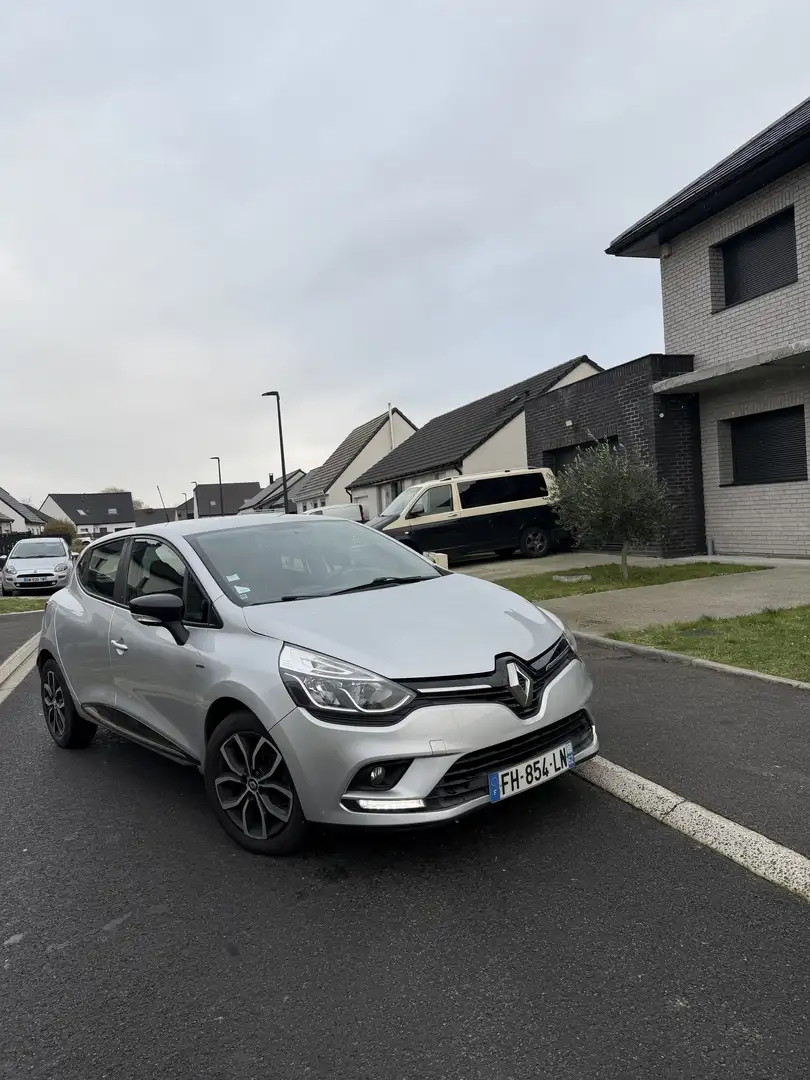 Renault Clio dCi 75 E6C Limited - 1