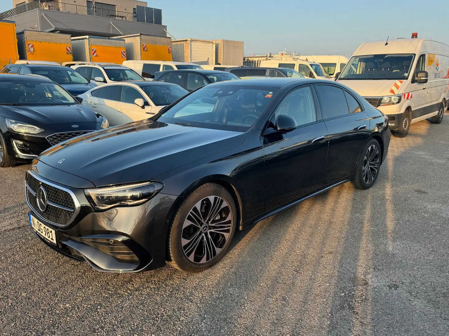 Mercedes-Benz E 450 E -Klasse Lim. E 450 d 4Matic AMG Line Pre Grün - 1