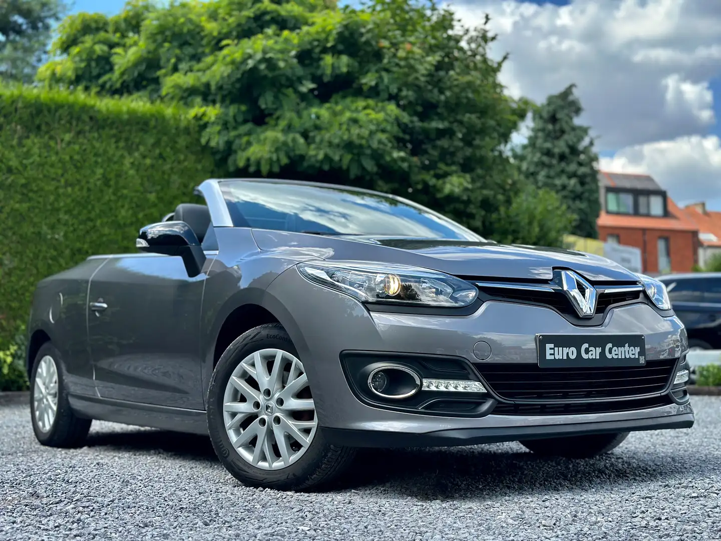 Renault Megane Cabrio 1.5 DCi Grijs - 1