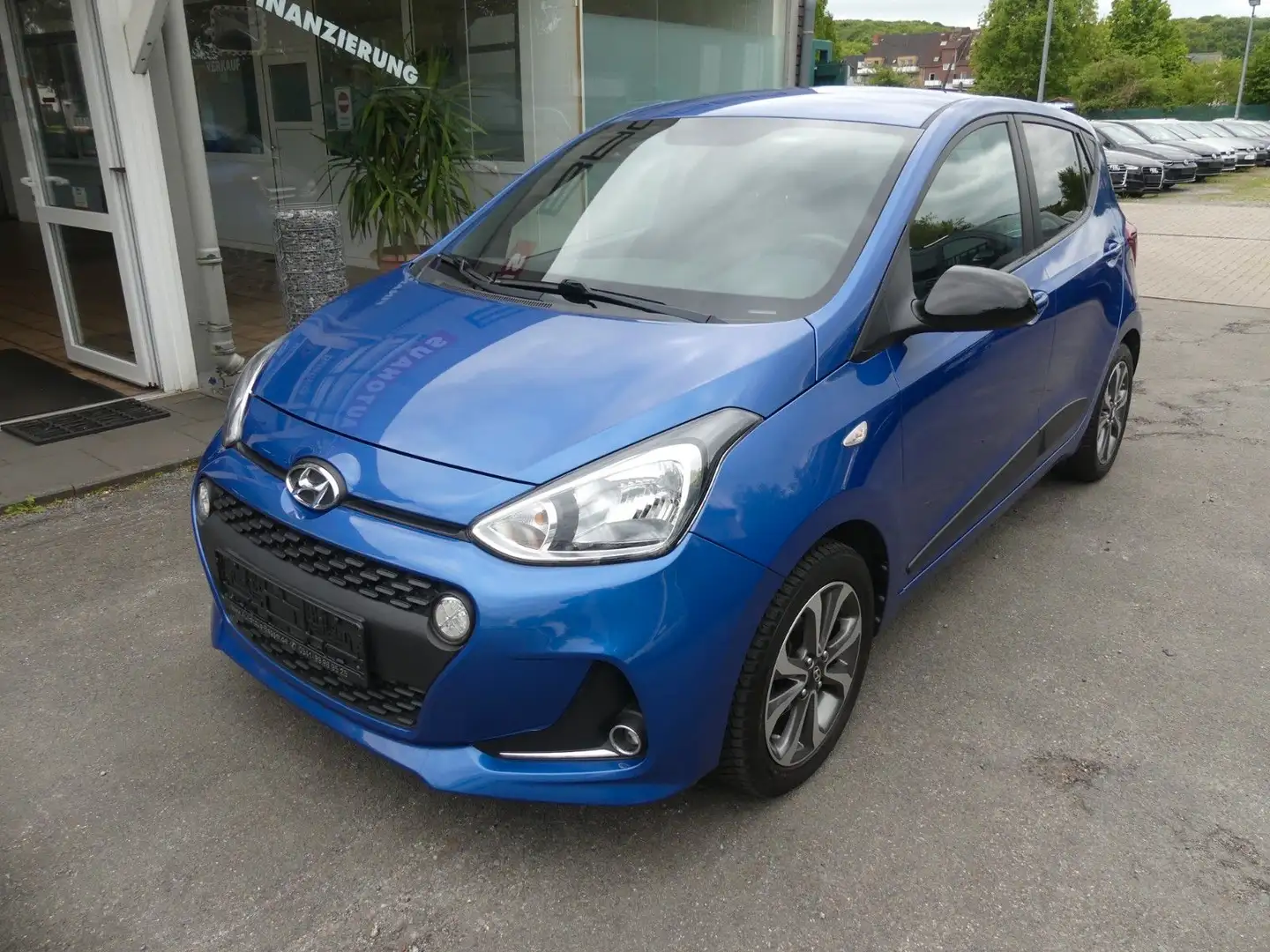 Hyundai i10 Passion + *Automatik* Blauw - 2