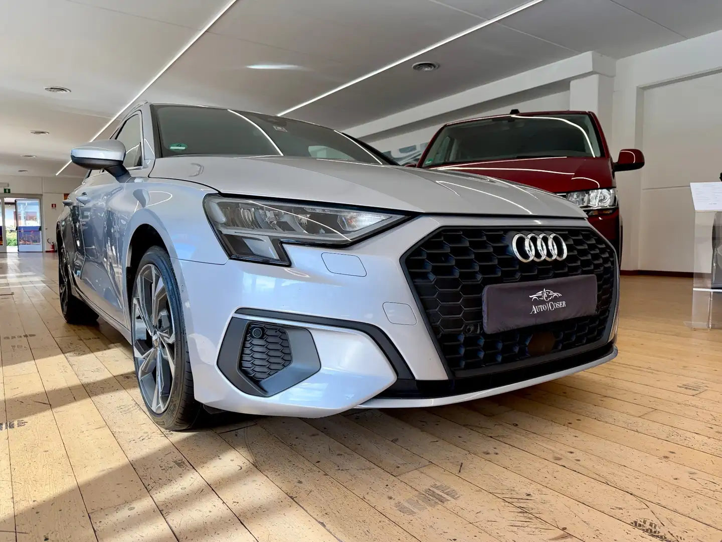 Audi A3 A3 SPB 30 TFSI Business Gris - 1