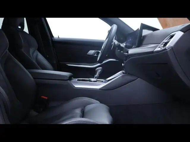 BMW M3 view 12