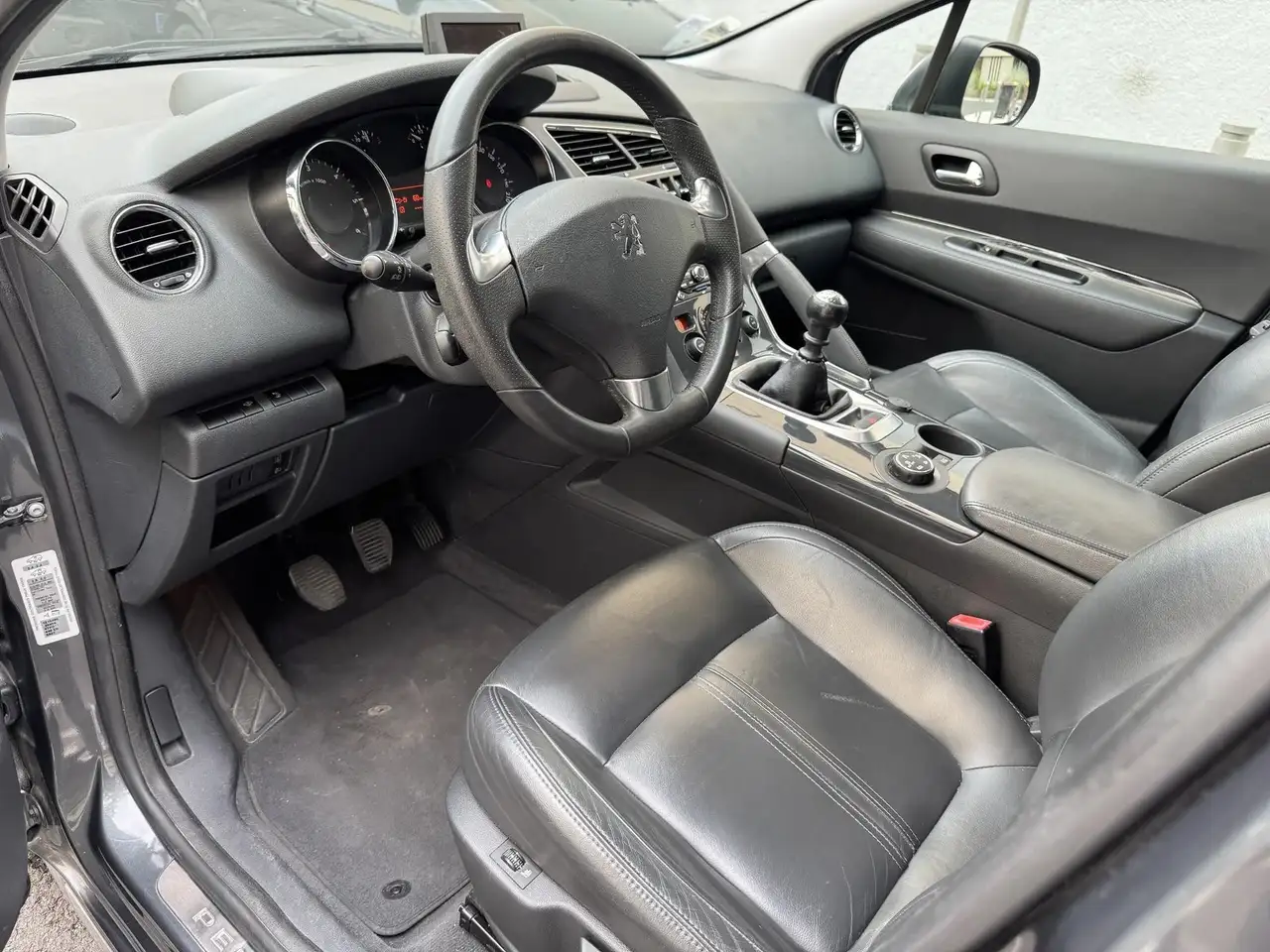 Peugeot 3008 3008 — photo 26