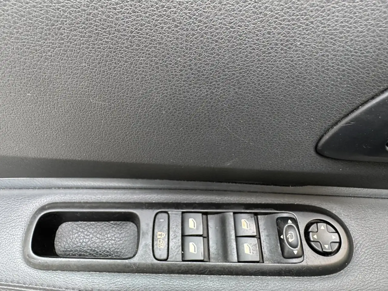 Peugeot 3008 3008 — photo 43