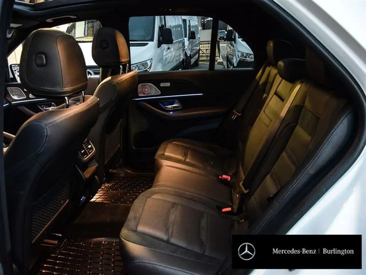 Mercedes-Benz GLE снимка Mercedes-Benz GLE