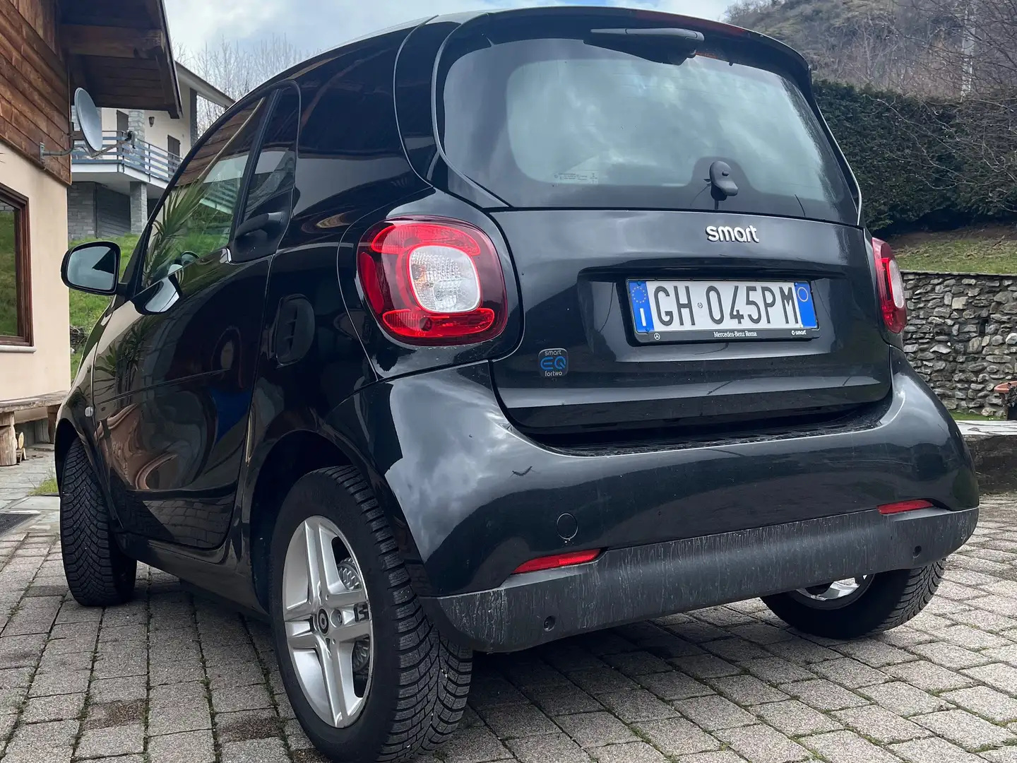 smart forTwo Fortwo III 2020 eq racingrey 22kW Nero - 2