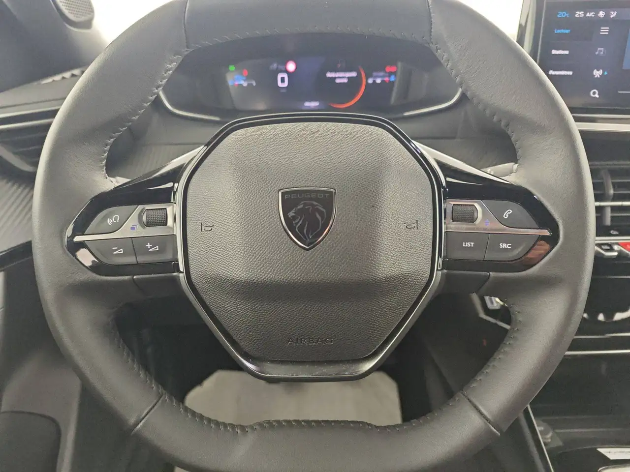 Peugeot 2008 1.2 puretech Allure s, миниатюра 18