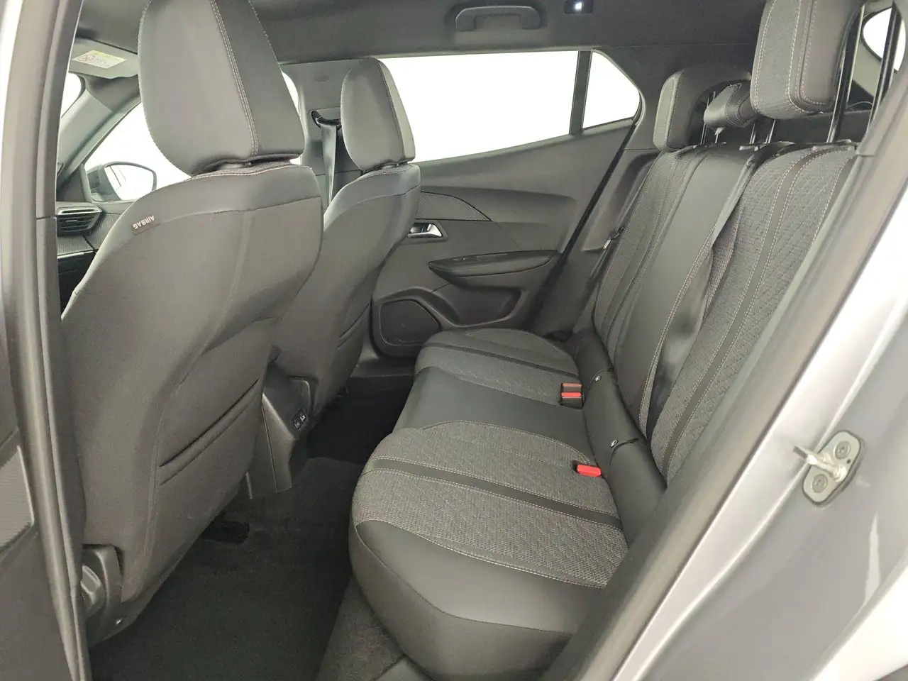 Peugeot 2008 1.2 puretech Allure s, миниатюра 13