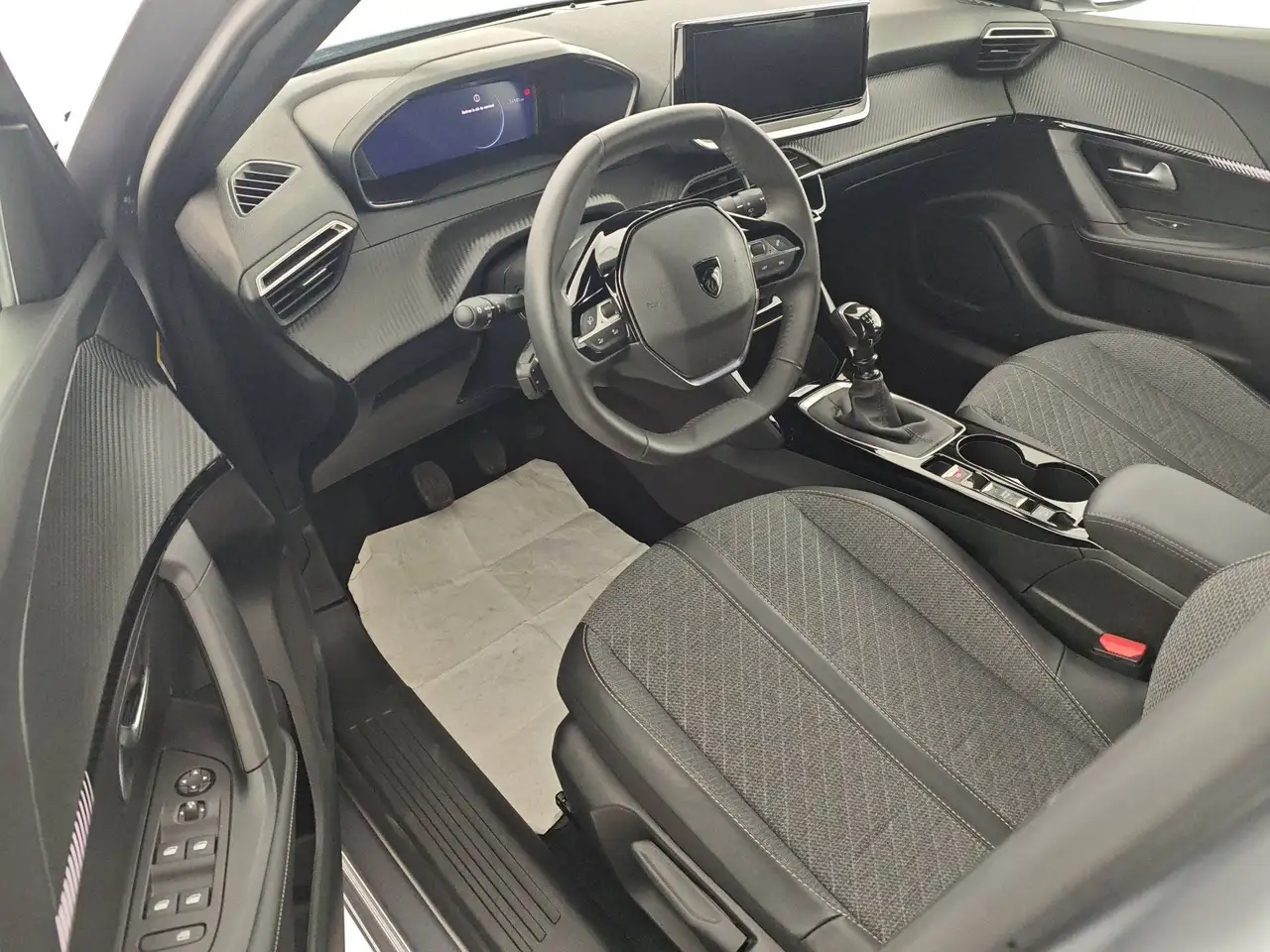 Peugeot 2008 1.2 puretech Allure s, миниатюра 8