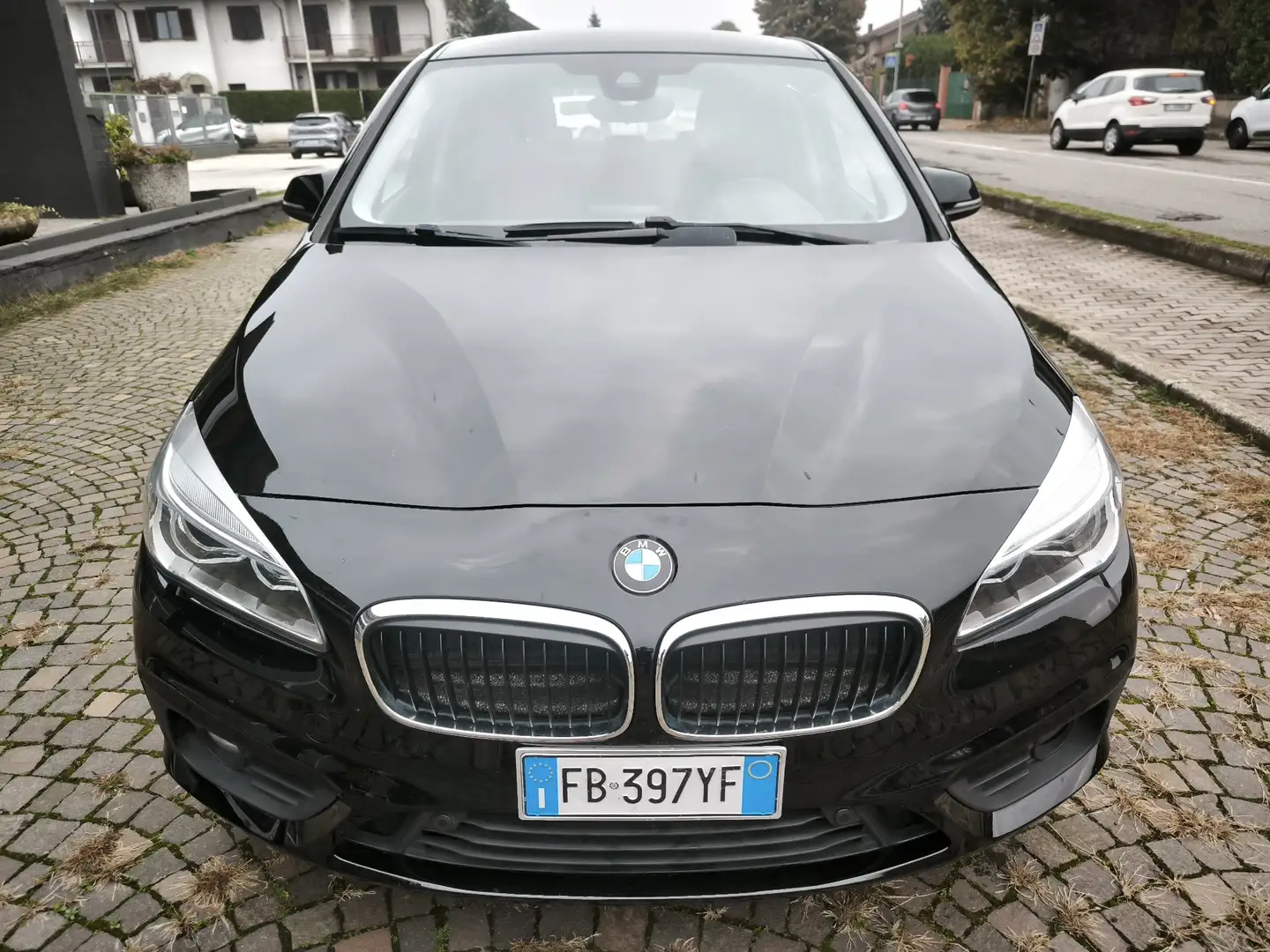 BMW 218 d Active Tourer Nero - 2