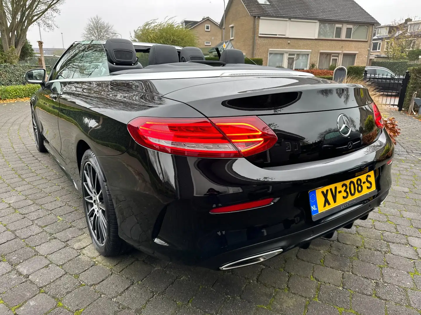 Mercedes-Benz C 200 Cabrio AMG, Airscarf, Camera Zwart - 2