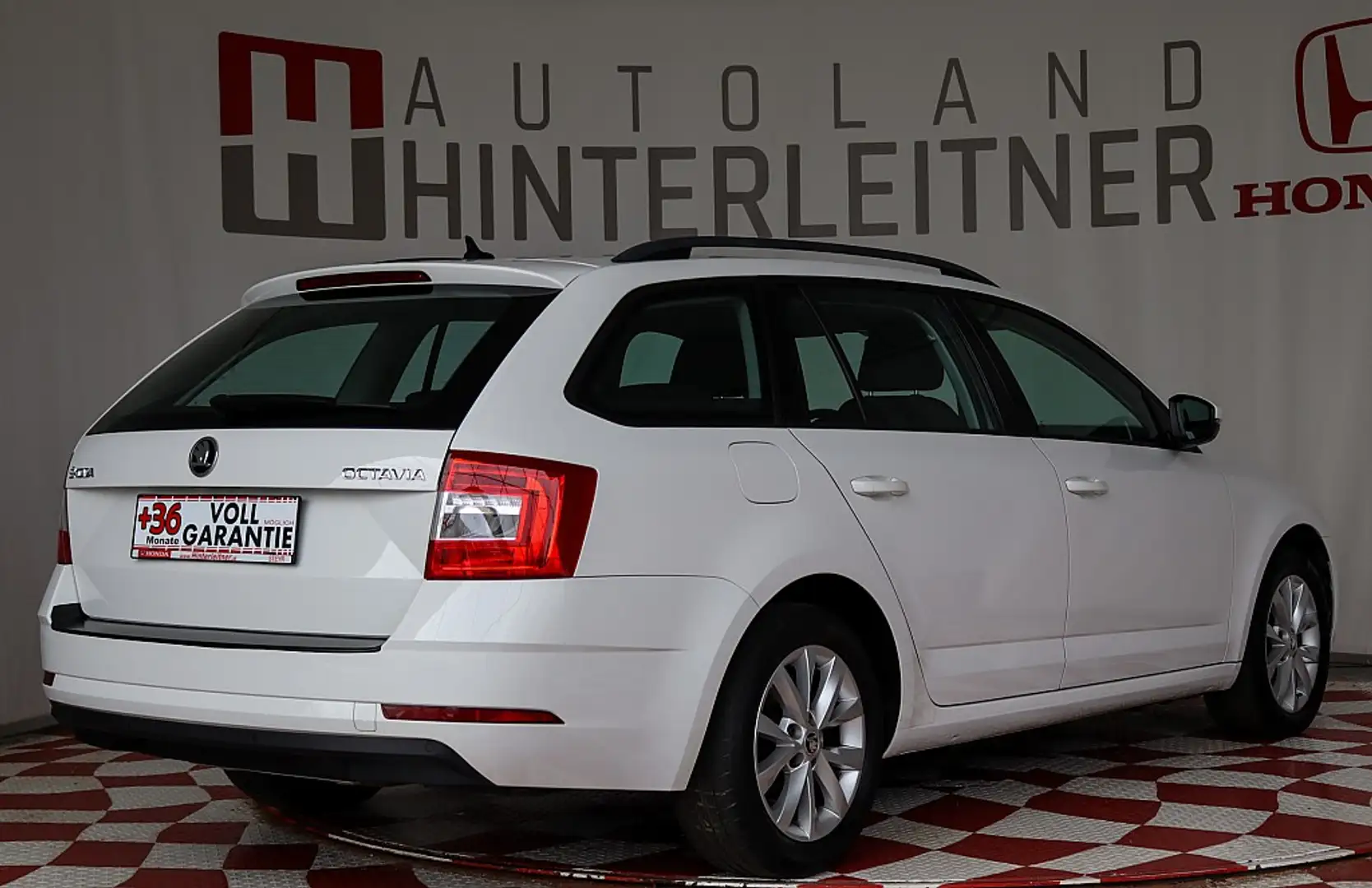 Skoda Octavia TDI Limited NAVI WINTERPAKET Blanc - 2