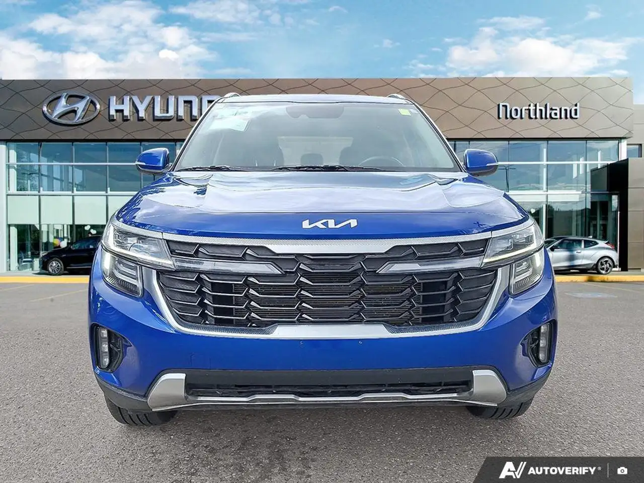 Kia Seltos снимка Kia Seltos