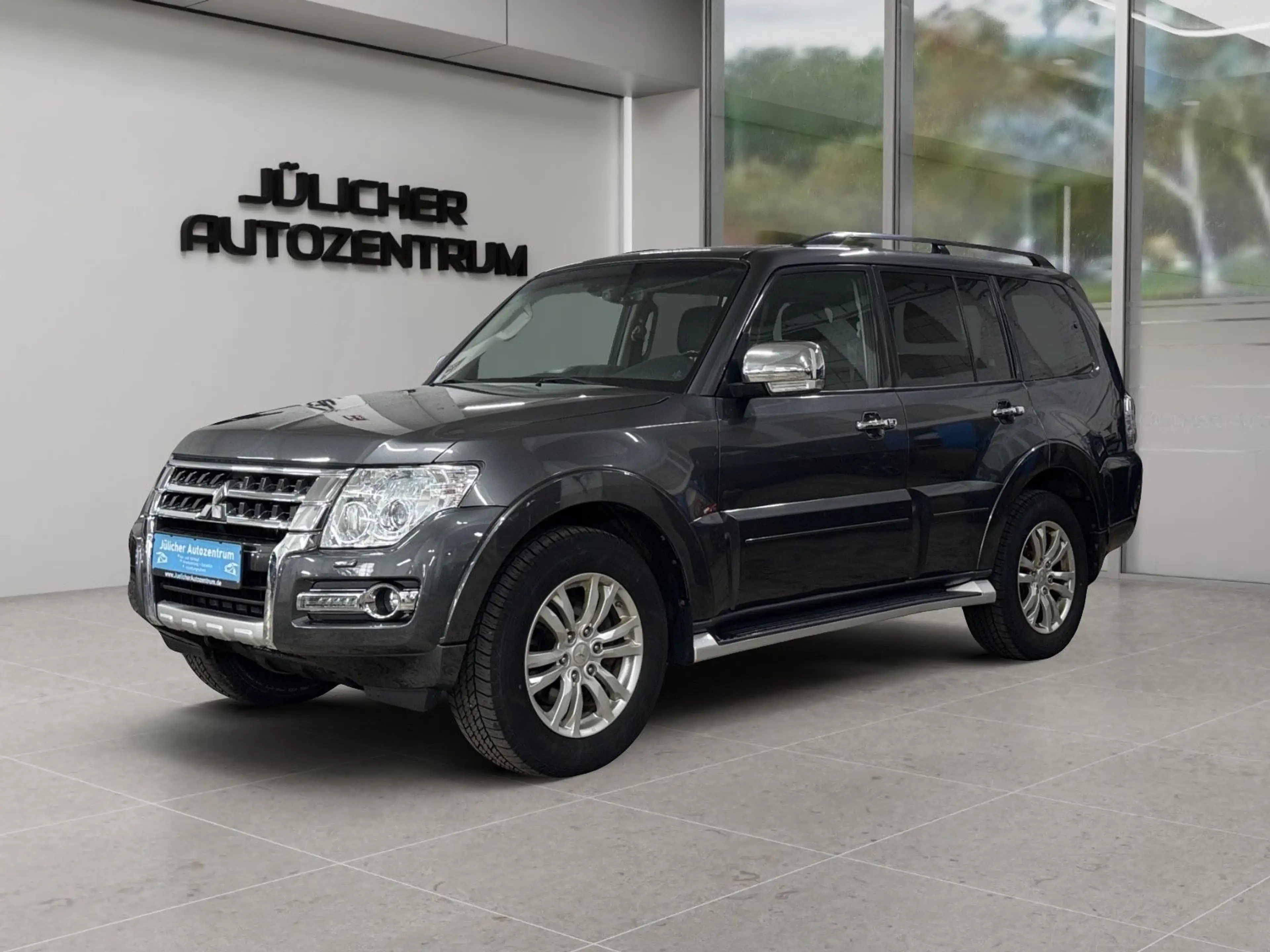 Mitsubishi Pajero 3.2 DI-D Top Instyle Langvers. A-Last 3T — photo 4