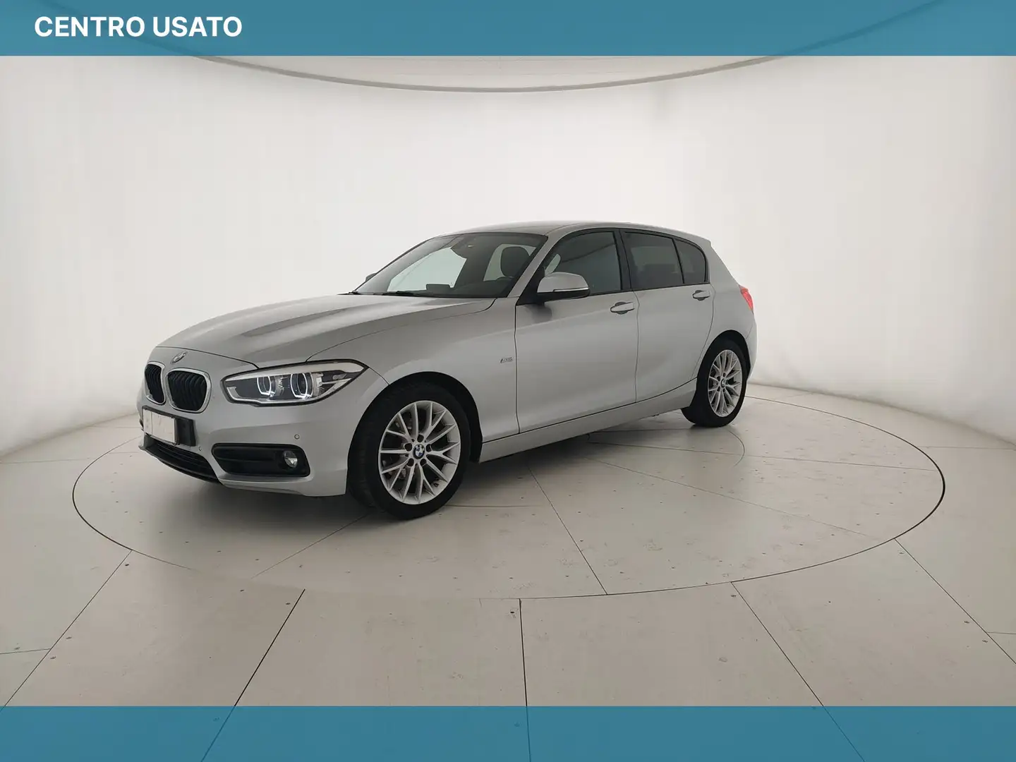 BMW 116 116d Sport Auto Silber - 1