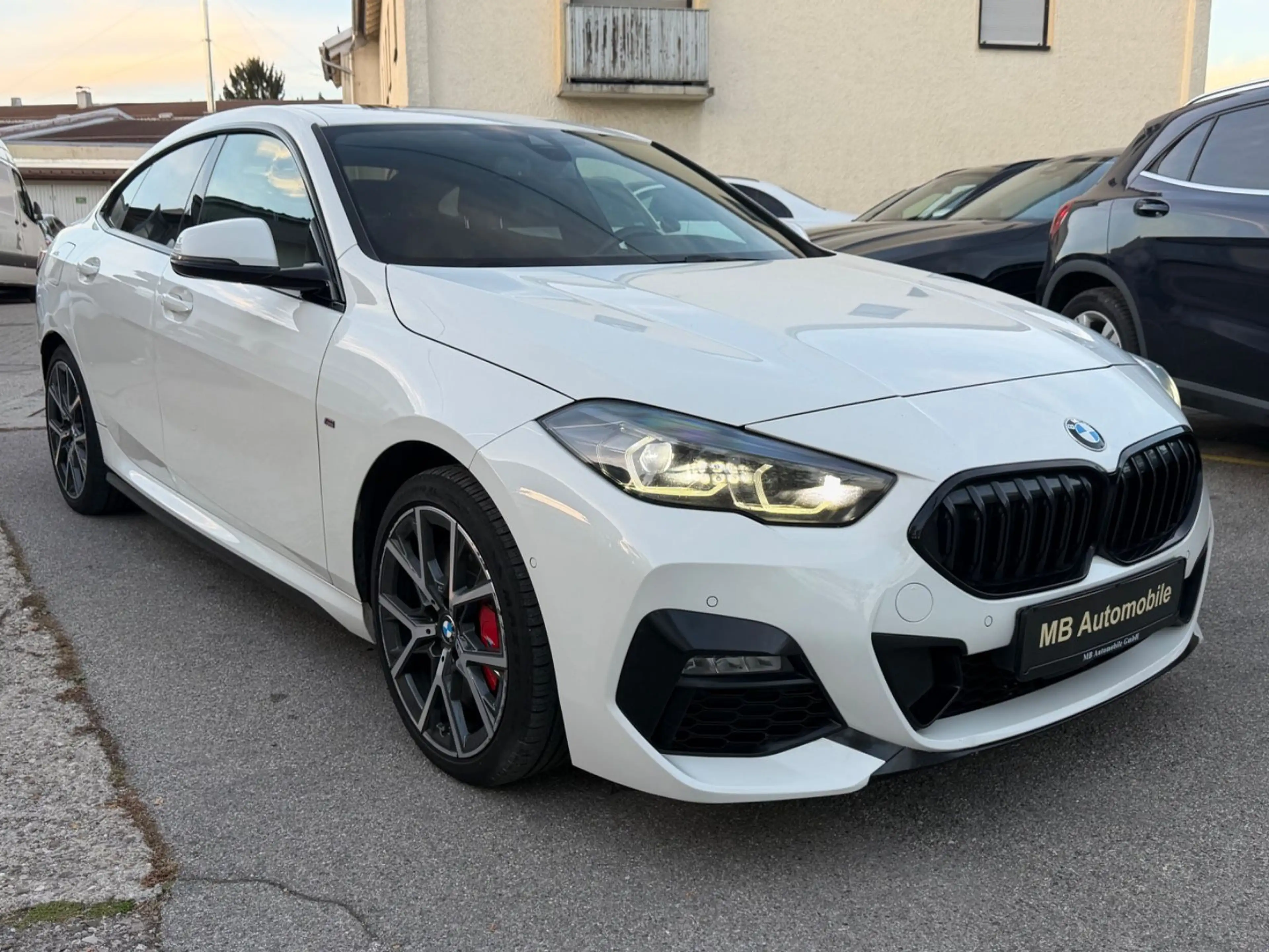 BMW 220 220d xDrive Gran Coupé*M SPORT*ACC*PANO*HUD*LED* — photo 3