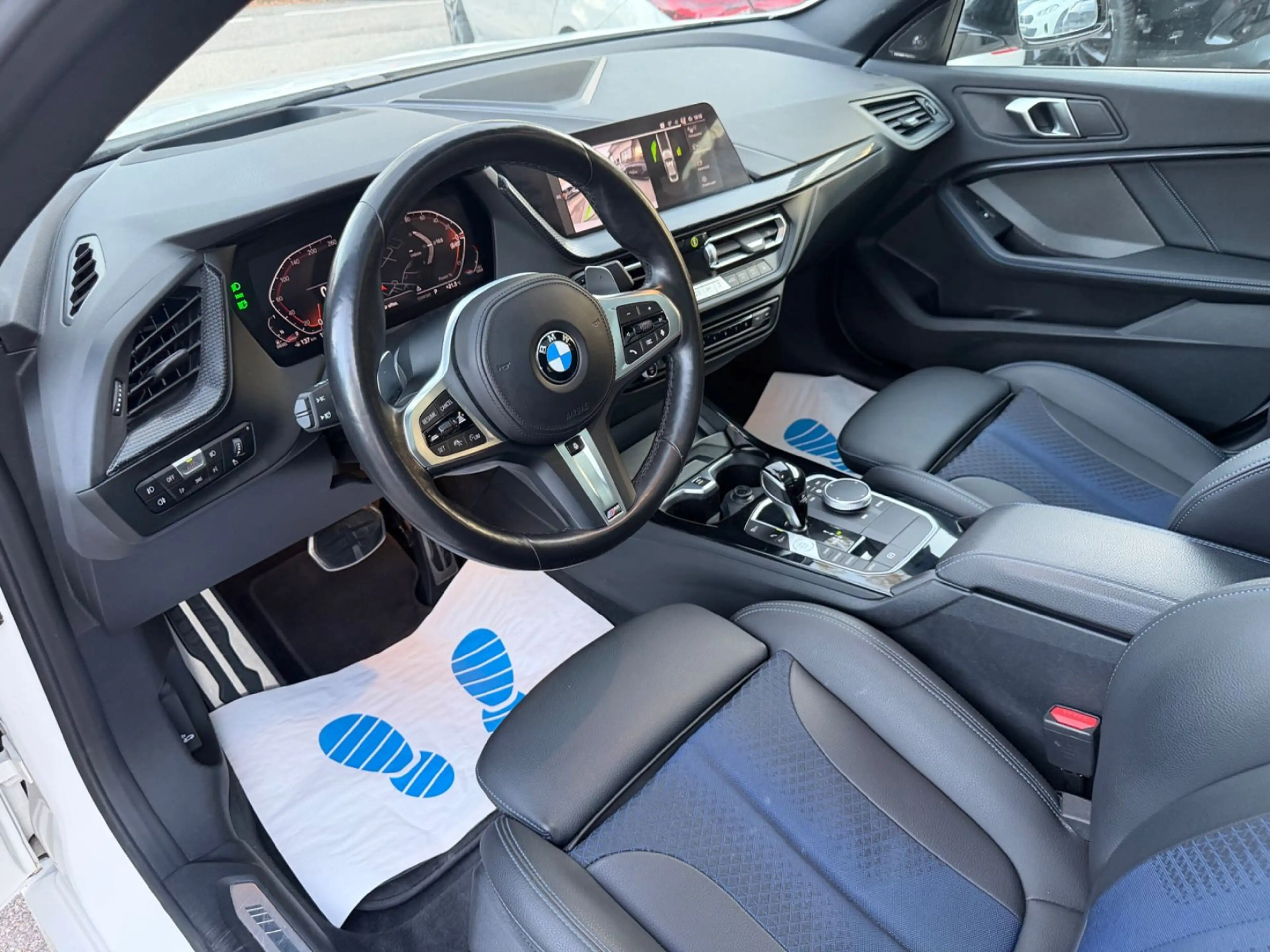 BMW 220 220d xDrive Gran Coupé*M SPORT*ACC*PANO*HUD*LED* — photo 10