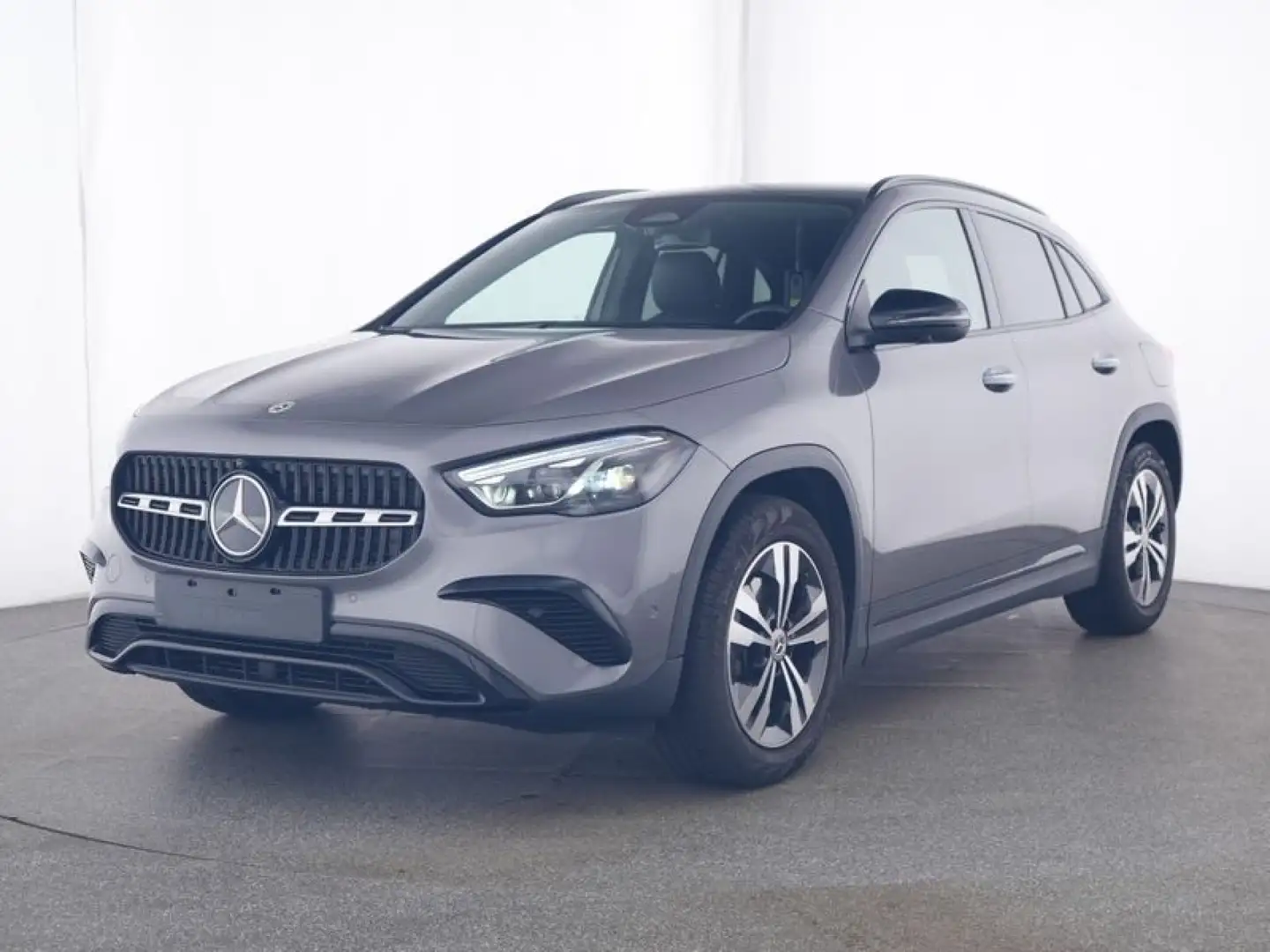 Mercedes-Benz GLA 180 Automatic Progressive Advanced Plus Gris - 1