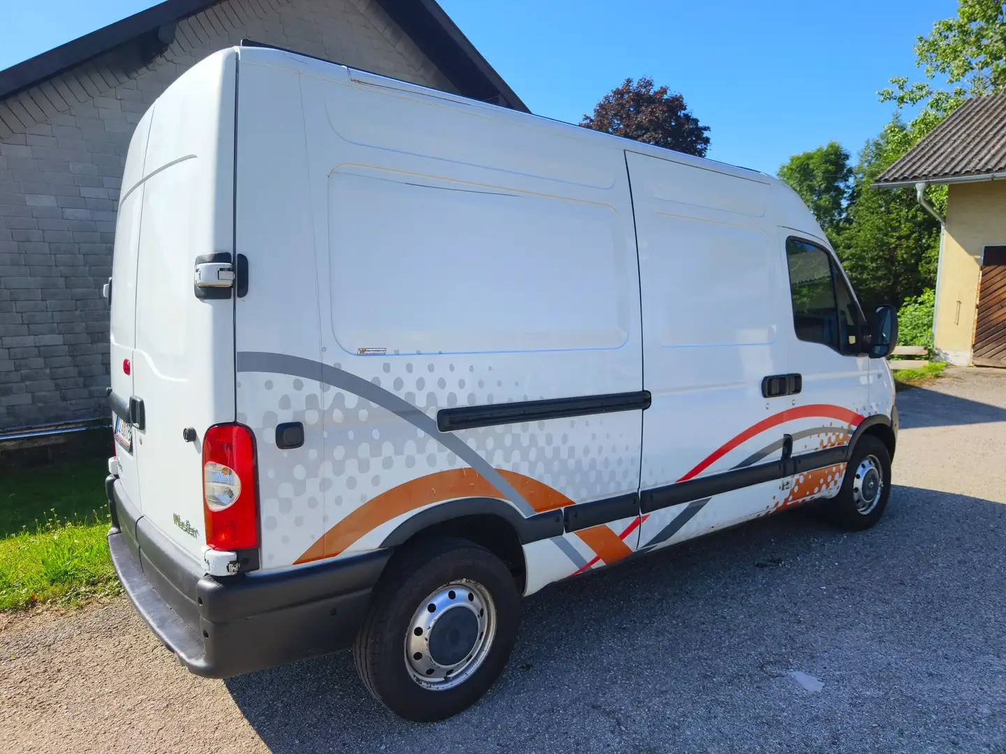 Renault Master Robuster 2,5L Motor Weiß - 2
