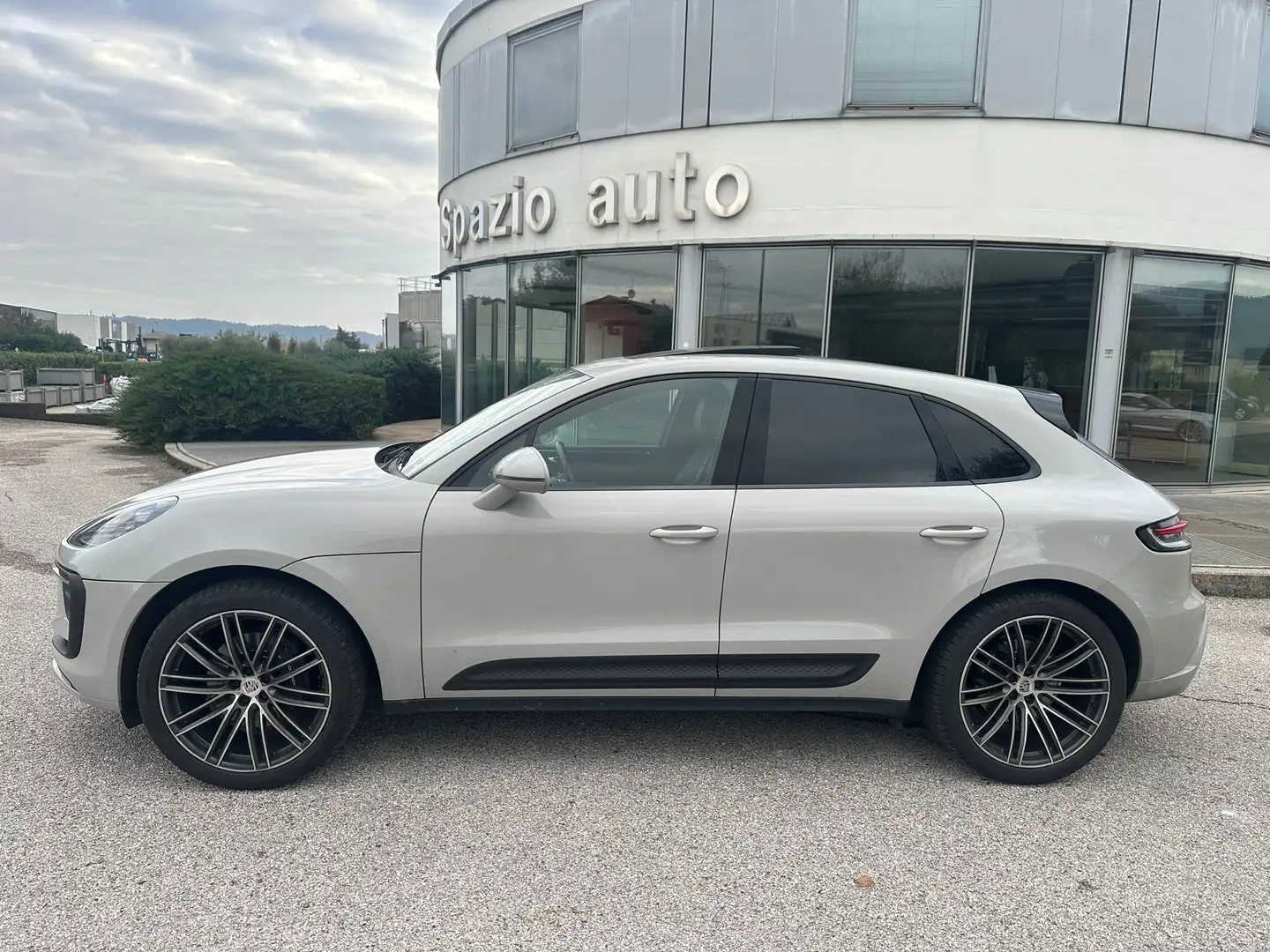 Porsche Macan Macan TETTO/SOSPENSIONI/SOUND SCARICHI/IVA ESPOSTA Grigio - 2
