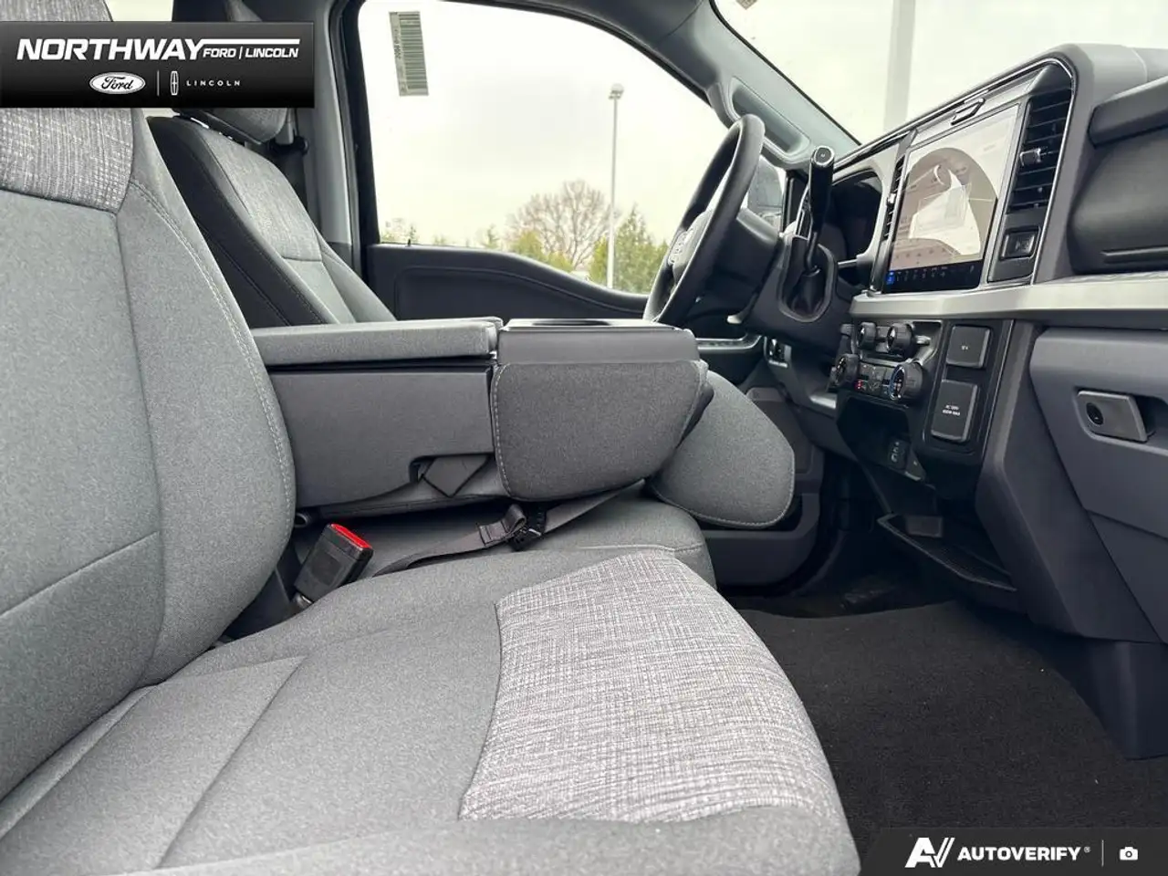 Ford F 350 снимка Ford F 350