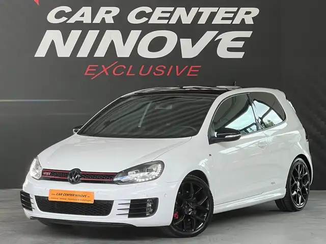 Volkswagen Golf GTI Edition 35 / Limited Edition / Navigatie / PDC V+A