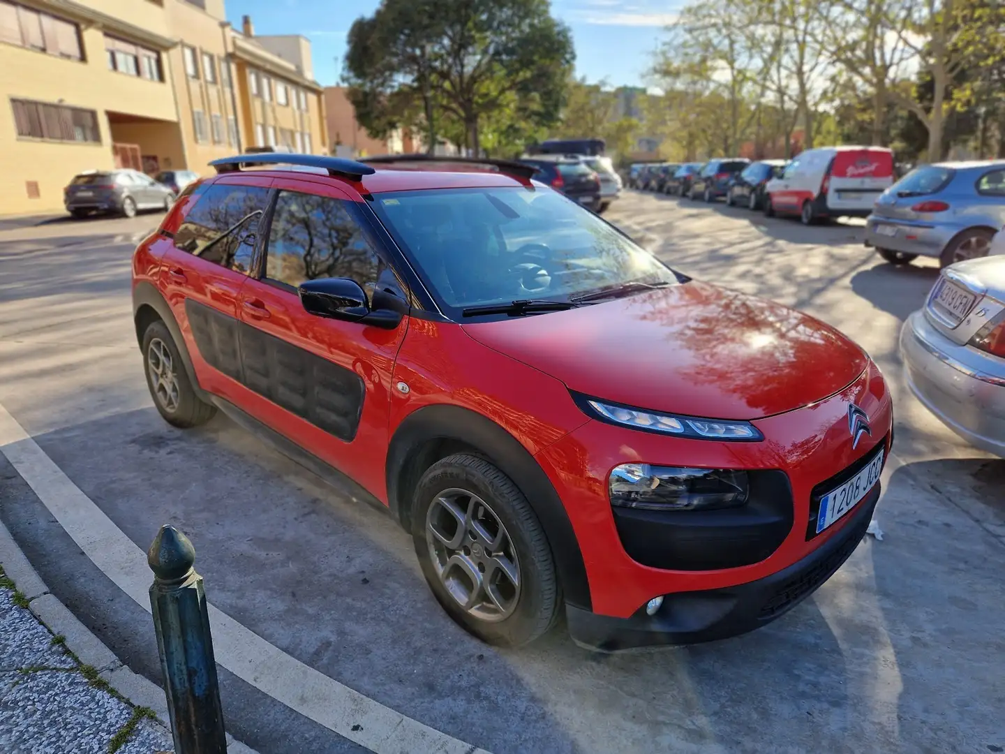 Citroen C4 Cactus BlueHDi 100 Stop&Start Shine Edition - 1