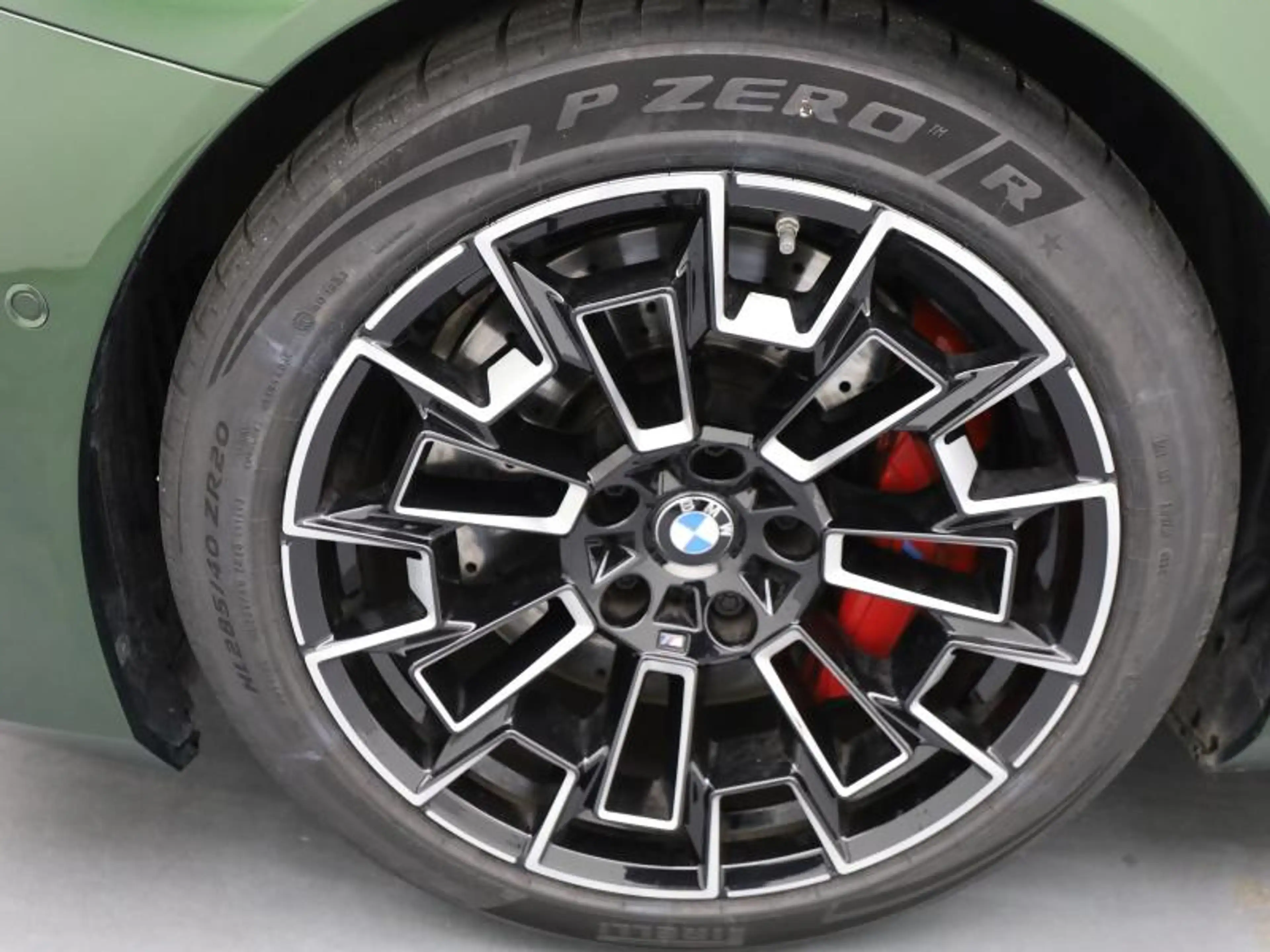 BMW M5 ANGLESEY GREEN - SPECIAL REQUEST - UNIEK — photo 8