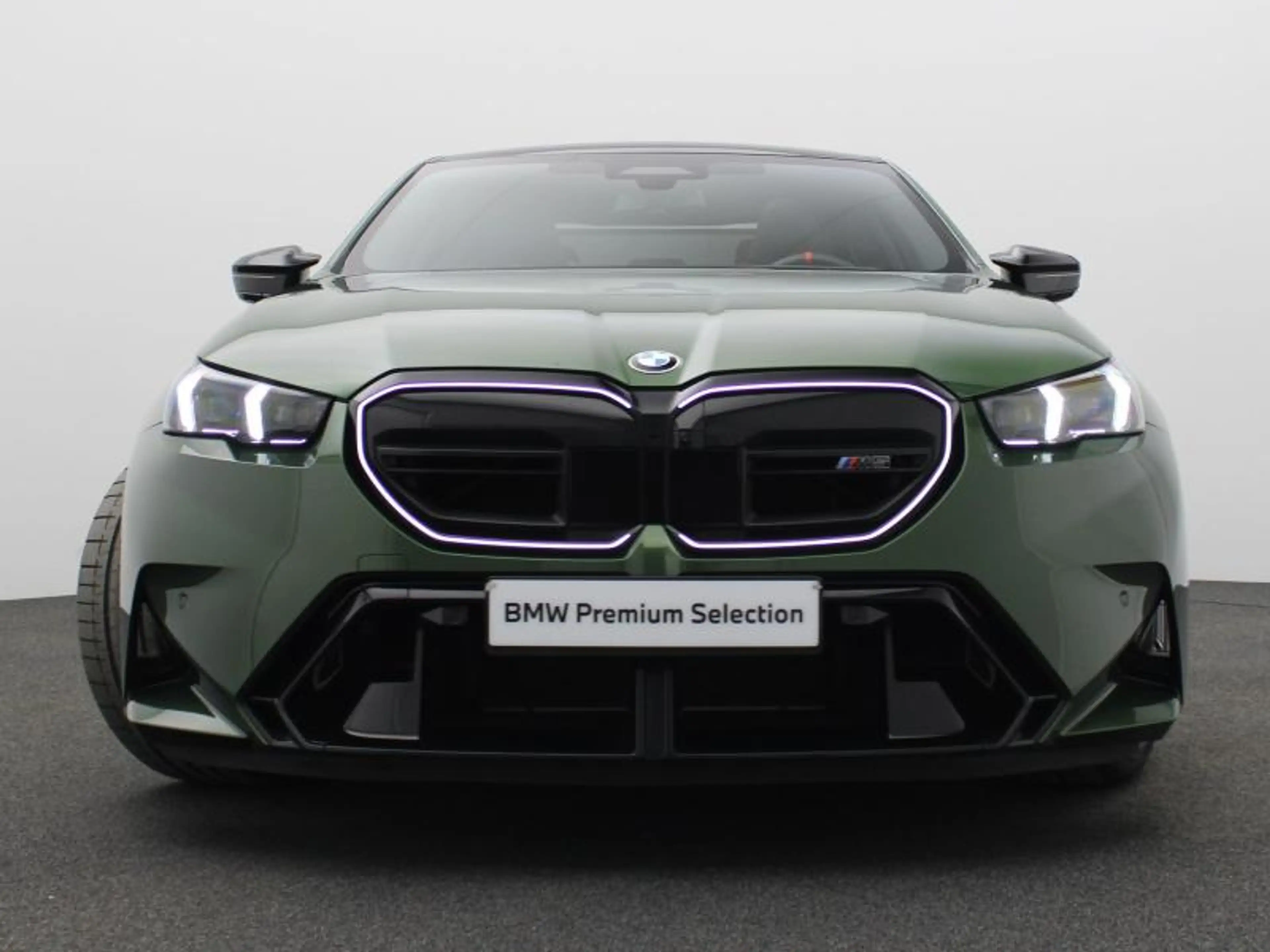 BMW M5 ANGLESEY GREEN - SPECIAL REQUEST - UNIEK — photo 2