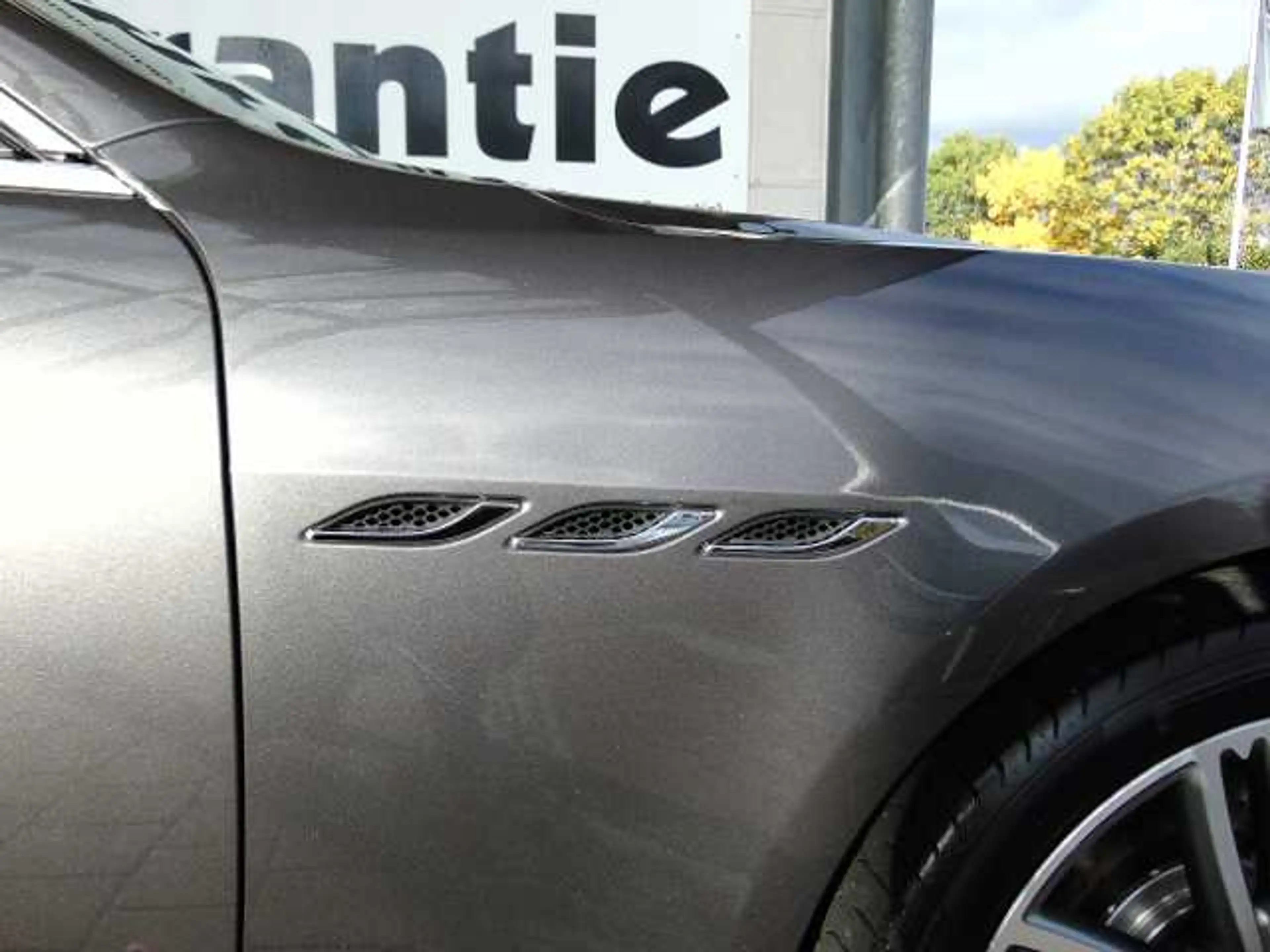 Maserati Ghibli GHIBLI/QUATTROPORTE S Q4 — photo 8