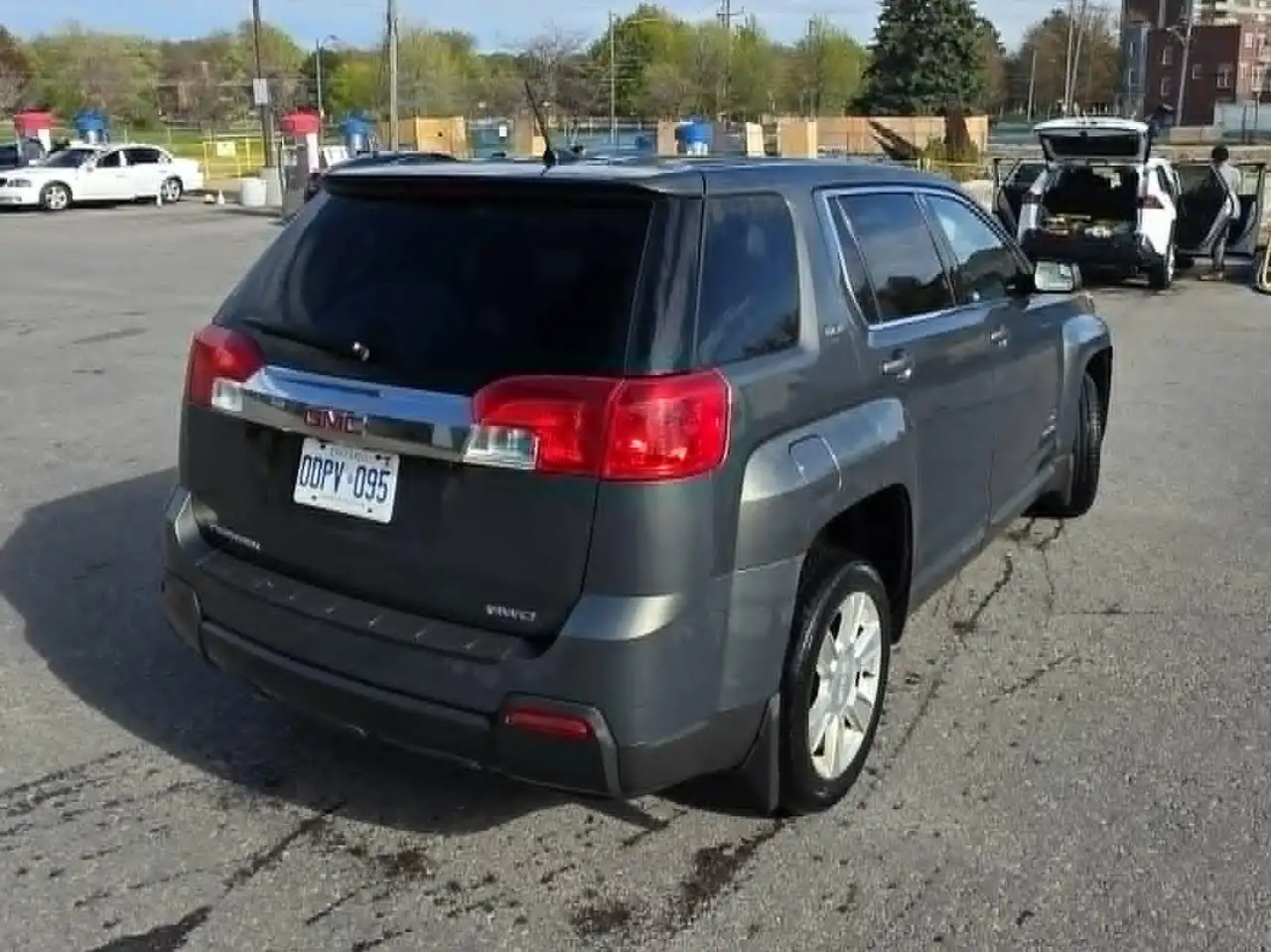 GMC Terrain photo GMC Terrain