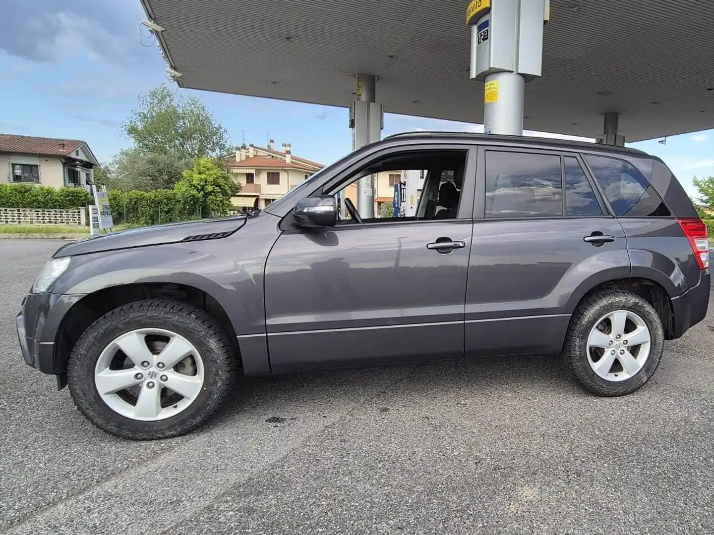 Suzuki Grand Vitara 2.4 vvt offroad 5p E5 - 1