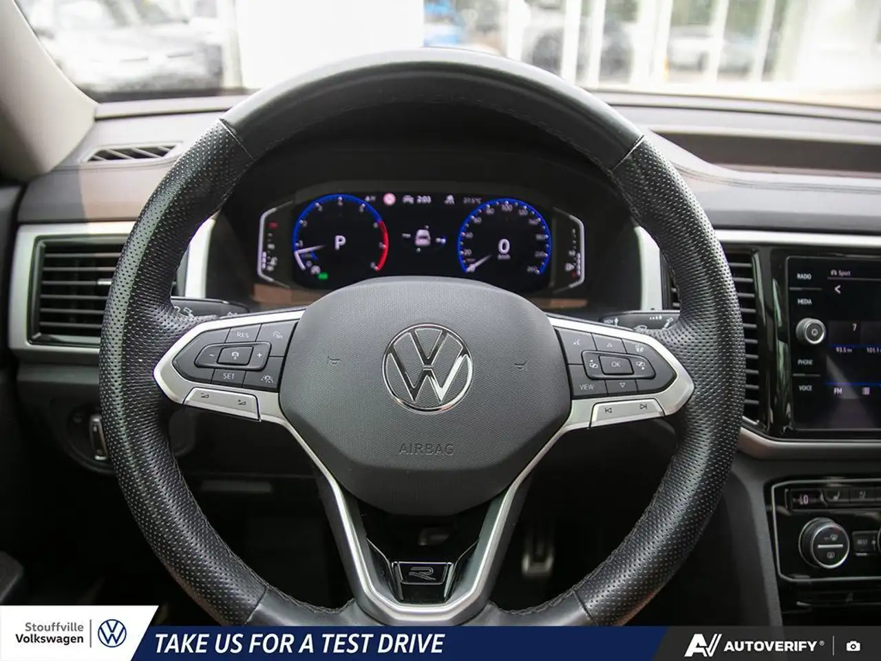 Volkswagen Atlas photo Volkswagen Atlas