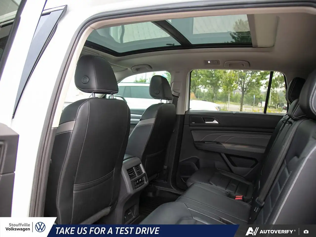 Volkswagen Atlas photo Volkswagen Atlas